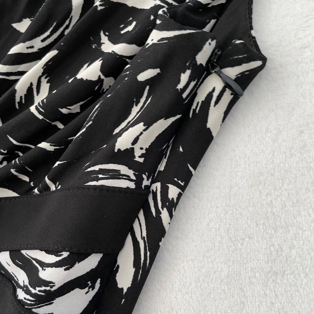 Vintage 90’s Evan Picone Black & White Floral Dress - Picture 4 of 8